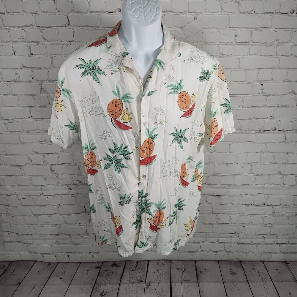 VTG Magnum 357 Polyester Blend Beachy Button Up Made In USA Men's Size XL